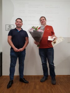Thomas Richter (r.) erhält SVS-Ehrennadel in Bronze